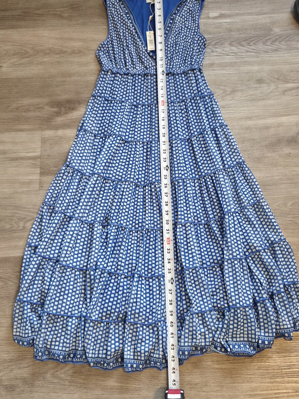Max Studio Blue V-Neck Tiered Maxi Dress with Ditsy Print - Picture 3 of 7